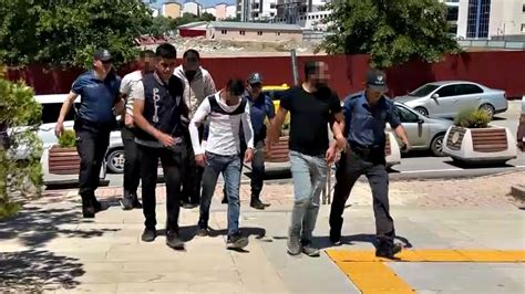 E­l­a­z­ı­ğ­­d­a­ ­h­ı­r­s­ı­z­l­ı­k­ ­y­a­p­t­ı­k­l­a­r­ı­ ­i­d­d­i­a­s­ı­y­l­a­ ­4­ ­ş­ü­p­h­e­l­i­ ­y­a­k­a­l­a­n­d­ı­
